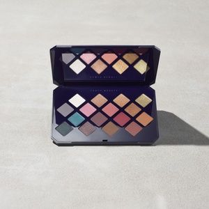 RIHANNA MOROCCAN SPICE/w BRUSH